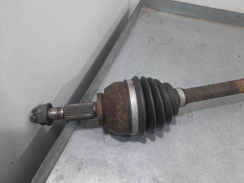 Foto 2ª: Transmision Delantera Derecha Renault Trafic 1.6 DCI 115 FGMD) 116CV 85KW FURGONETA [R9M408] (2015)