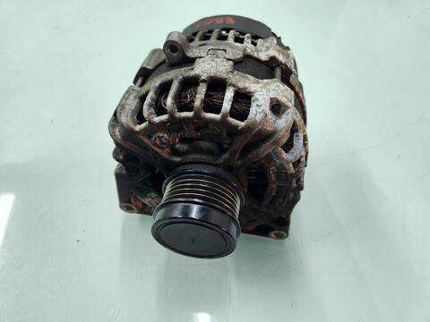 Foto 4ª: Alternador Mercedes Clase A 140 A 45 AMG 4-MATIC 176.052) 360CV 265KW [133980] (2013)