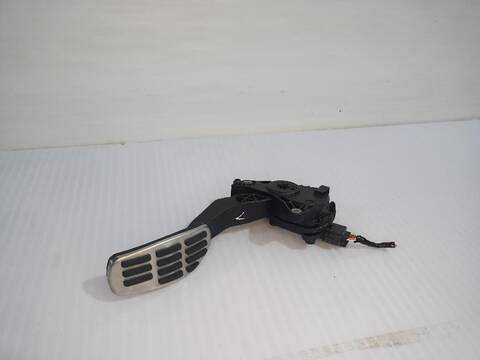 Foto 3ª: Pedal Acelerador Nissan Qashqai ACENTA 116CV [HRA2DDT] (2013)