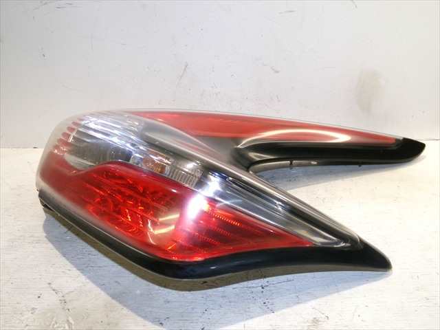 Foto 2ª: Piloto Trasero Derecho Nissan Juke 1.5 DCI 2010-2015 [K9KA6] (2014)