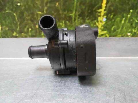 Foto 2ª: Bomba de Agua Mercedes Clase C 160 C 63 AMG 205.386) COUPE 476CV 350KW [177980] (2016)