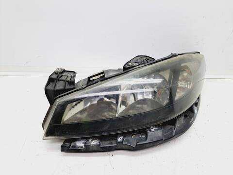 Faro Izquierdo Renault Laguna AUTHENTIQUE 110CV 81KW