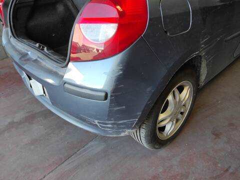 Foto 3ª: Paragolpes Trasero Renault Clio K4J780 (2006)