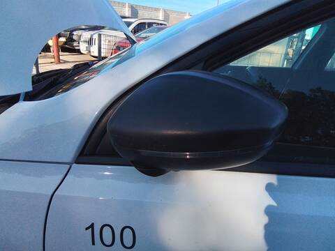 Foto 3ª: Retrovisor Izquierdo Peugeot 308 ACCESS 102CV 75KW [YH01] (2019)