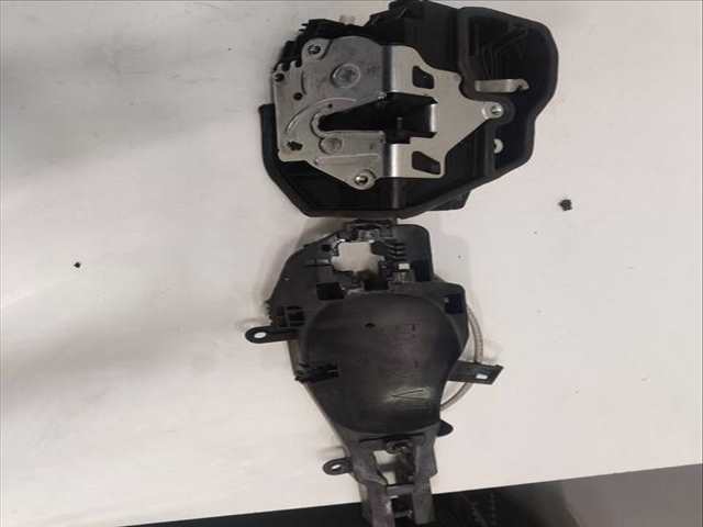 Foto 3ª: Cerradura Puerta Delantera Derecha Bmw Serie 3 315 320D 2.0 16V DIESEL 163CV (2007)