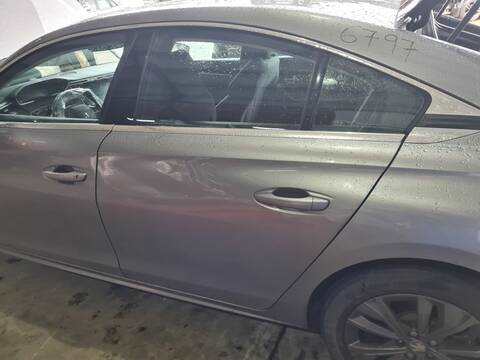 Puerta Trasera Izquierda Peugeot 508 ACTIVE 131CV 96KW