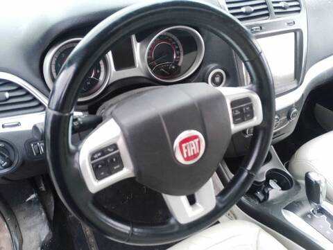 Foto 4ª: Volante Fiat Freemont URBAN 170CV 125KW [939B5000] (2013)