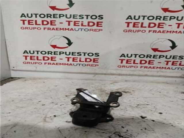 Cuna de Motor Toyota Hiace 2.5