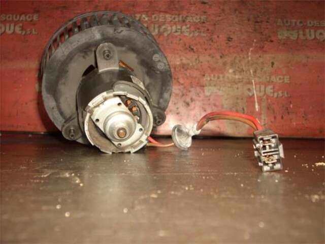 Foto 2ª: Ventilador de Calefacción Opel Corsa 1.2 TWINPORT [Z 12 XEP]
