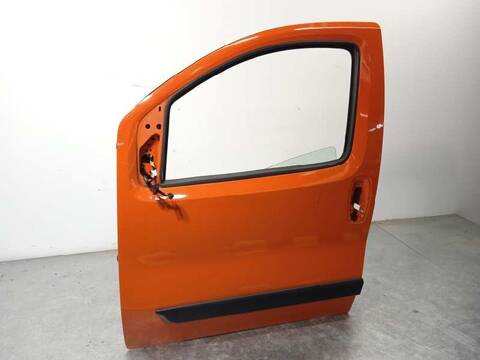 Foto 2ª: Puerta Delantera Izquierda Peugeot Bipper 1.3 16V HDI FAP 75CV 55KW [199A9000] (2014)