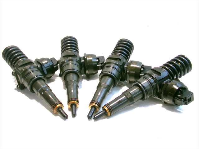 Foto 2ª: Inyectores Volkswagen Touran 1.9 TDI 2007-2010 [BLS] (2007)