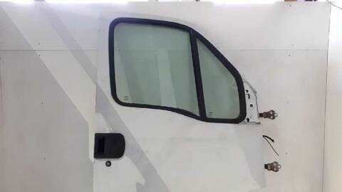 Foto 3ª: Puerta Delantera Derecha Iveco Daily D 35S14 [F1AE0481H*A] (2009)