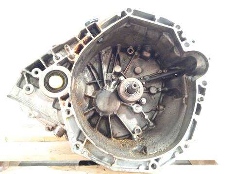 Caja Cambios Renault Clio 1.5 BLUE DCI 100 B7AD) 101CV 74KW