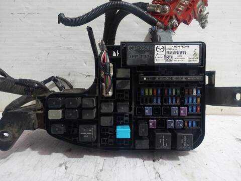 Foto 2ª: Caja Reles Fusibles Mazda 3 CENTER-LINE 150CV [SHY6  SHY4] (2013)