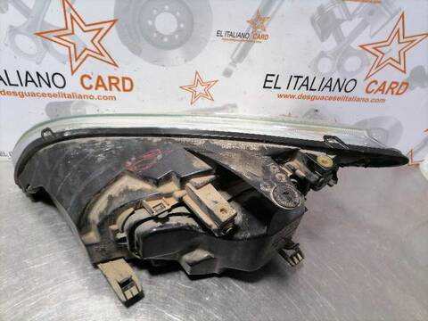 Foto 2ª: Faro Derecho Ford Focus TREND 90CV 66KW [HHDA] (2010)