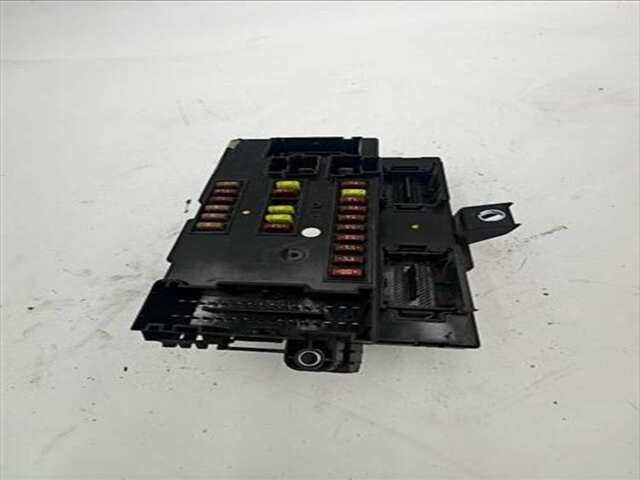 Caja Reles Fusibles Citroen Jumper 2.0 33 L1 BLUEHDI 110 [2.0 LTR. - 81 KW BLUE-HDI FAP CAT]