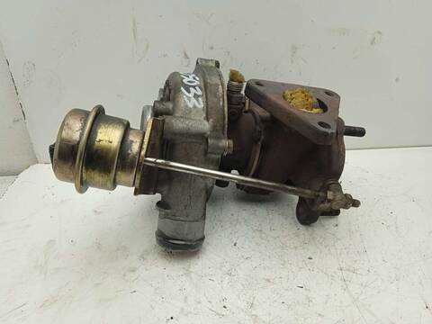 Foto 3ª: Turbocompresor Volkswagen Golf 1.9 TDI BERLINA 90CV 66KW (1999)