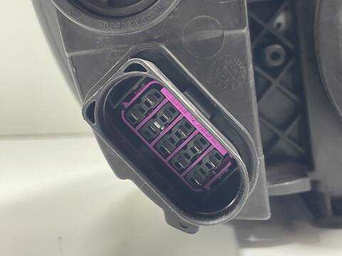 Foto 2ª: Faro Izquierdo Skoda Octavia BMM (2016)