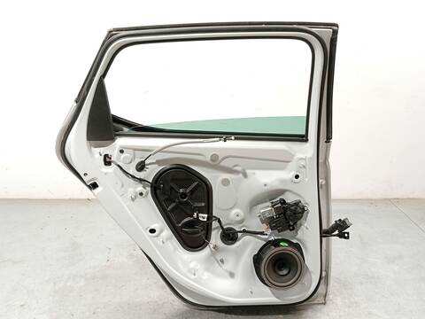 Foto 4ª: Puerta Trasera Izquierda Seat Leon 1.5 TSI 150CV 110KW [DXDB] (2023)