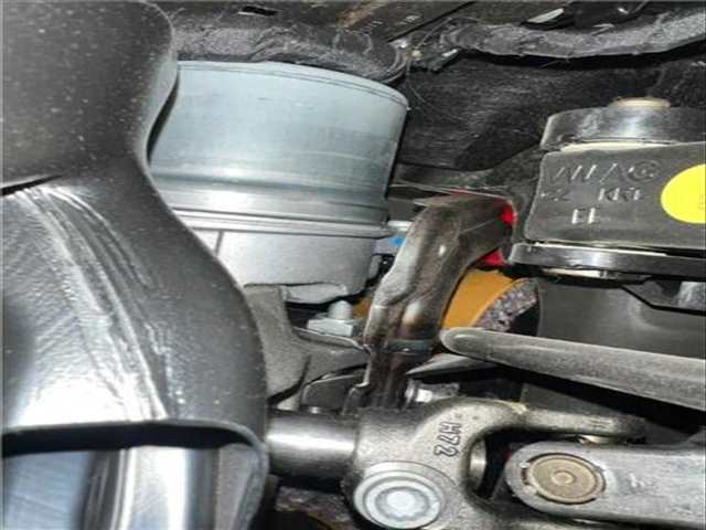 Foto 2ª: Columna Dirección Skoda Rapid 1.6 TDI 105CV 77KW [CAYC,CLNA] (2014)