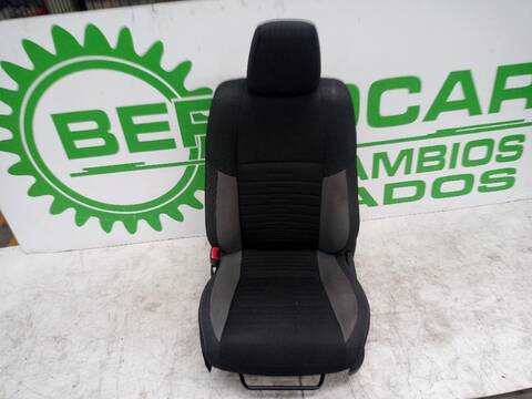 Asiento Delantero Izquierdo Toyota Auris ACTIVE 116CV