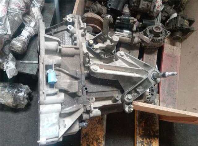 Foto 3ª: Caja Cambios Renault Clio 1.2 16V (75CV) [D4FD740]