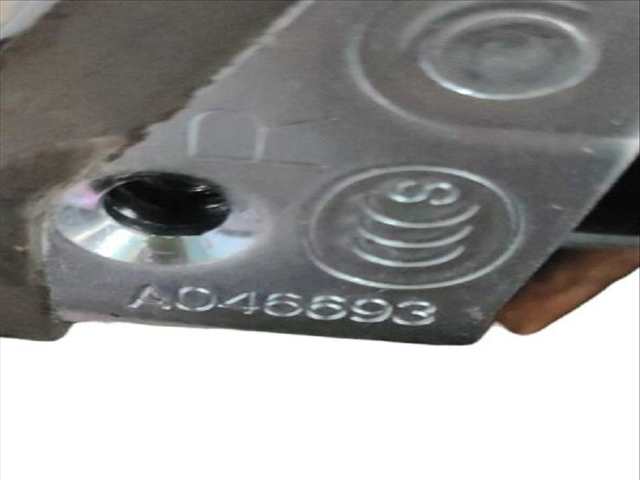 Cerradura Puerta Trasera Derecha Toyota Rav4 2.0 4WD ZSA44_ ZSA44R)