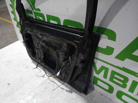 Foto 2ª: Puerta Delantera Derecha Citroen C5 ATTRACTION 109CV [9HYDV6TED4] (2004)