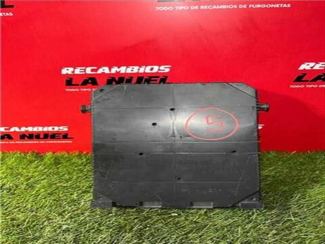 Foto 3ª: Caja Reles Fusibles Citroen Jumpy 1.6 CONFORT M [1 6 LTR. - 85 KW BLUE-HDI FAP] 116CV FURGON [BHX / DV6FCU]