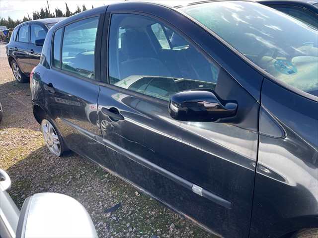 Foto 3ª: Puerta Delantera Derecha Renault Clio 1.2 G 75cv [D4F7] (2007)