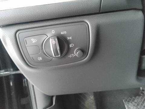 Foto 2ª: Mando Luces Audi A6 3.0 TDI ADVANCED EDITION 272CV 200KW [CRTD] (2017)