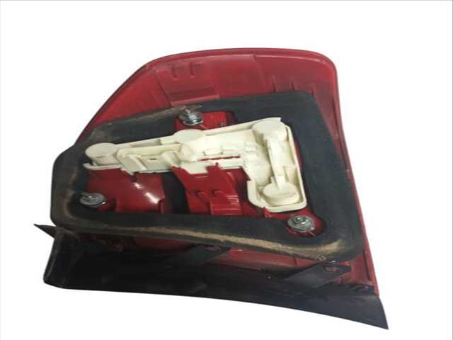 Foto 3ª: Piloto Trasero Izquierdo Bmw Serie 3 320 D E90) (2004)