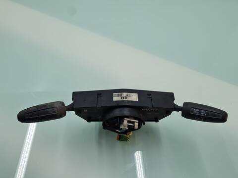 Foto 4ª: Mando Multifuncion Opel Corsa 1.2 16V CAT Z 12 XEP - LB4) 80CV 59KW [Z12XEP] (2006)