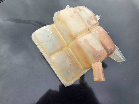 Foto 3ª: Deposito Expansion Ford Kuga T8MA (2014)