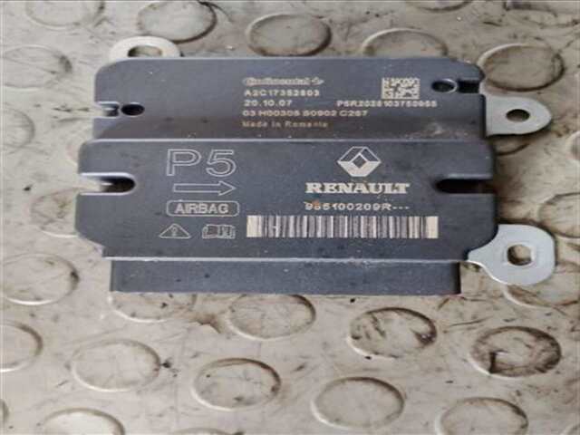 Centralita Airbag Dacia Duster 1.5 PRESTIGE [1.5 LTR. - 85 KW BLUE DCI DIESEL FAP CAT]