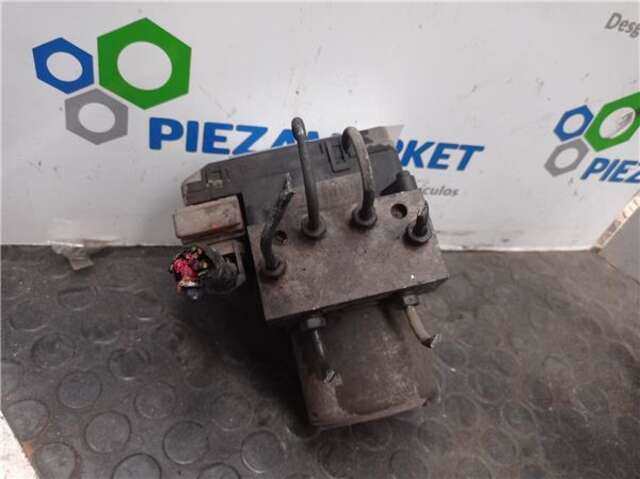 Abs Hyundai Trajet 2.0 GLS [2.0 LTR. - 100 KW 16V CAT]