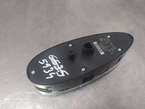 Foto 2ª: Botonera Elevalunas Mercedes Clase C 160 350 219.356) 272CV 200KW [272964] (2004)