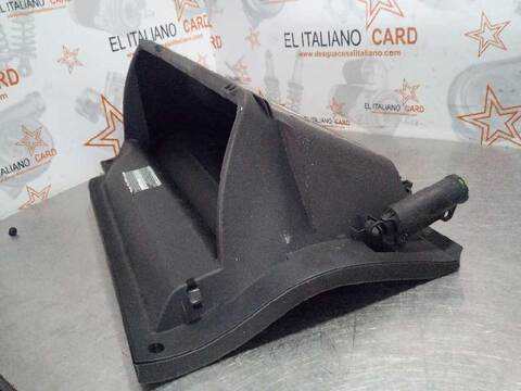 Foto 3ª: Guantera Toyota Auris LUNA 90CV 66KW [1NDTV] (2008)