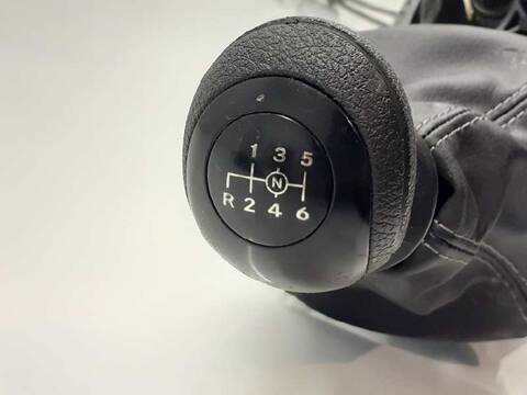 Foto 3ª: Palanca de Cambio Mercedes Vito 88CV 65KW (2014)