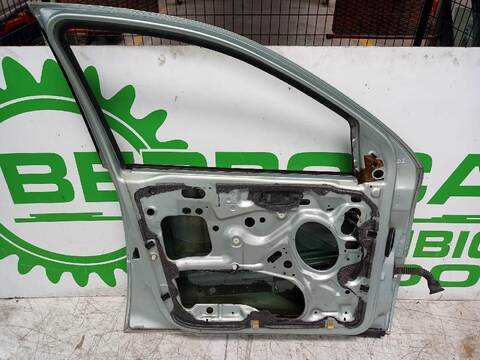 Foto 2ª: Puerta Delantera Izquierda Ford Focus AMBIENTE 90CV [C9DC] (1998)