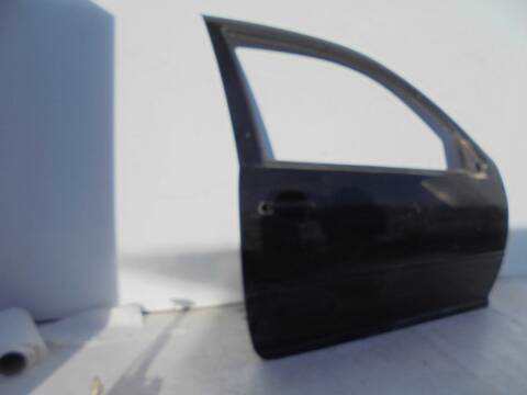 Foto 4ª: Puerta Delantera Derecha Volkswagen Golf 1.9 TDI BERLINA 116CV 85KW [AJM] (1997)
