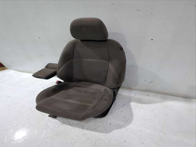 Foto 2ª: Asiento Delantero Izquierdo Alfa Romeo Giulietta 1.6 JTDM 940FXD1A) 105CV [940 A3.000] (2010)
