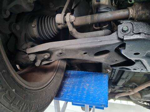 Brazo Suspension Delantero Derecho Hyundai ix35 1.7 CRDI 116CV 85KW