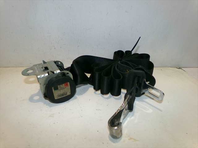 Foto 3ª: Cinturón Trasero Izquierdo Opel Zafira 1.9 CDTI MODELO B, 2005-2012 [Z19DT] (2006)