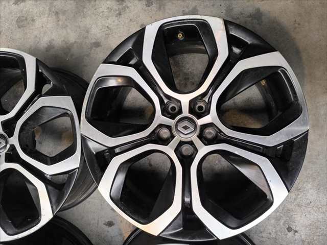 Foto 2ª: LLanta Aleacion Renault Arkana 1.6 GASOLINA E-TECH HYBRID (2022)