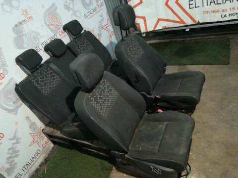 Foto 4ª: Asientos Traseros Renault Megane EXPRESSION BERLINA 110CV 81KW III BERLINA 5 P [K9KA6] (2012)