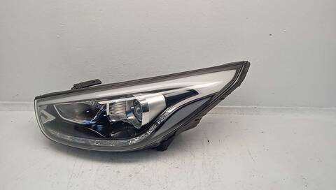 Faro Izquierdo Hyundai ix35 TECNO STAR 2WD 116CV 85KW