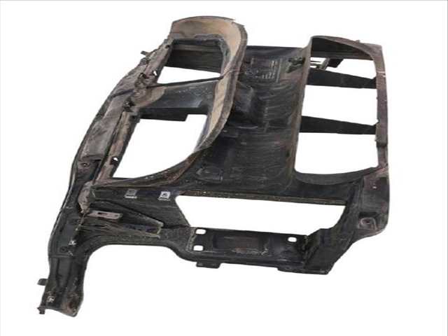 Foto 2ª: Paragolpes Delantero Bmw Serie 3 320 2.0 D E91) TOURING (2004)