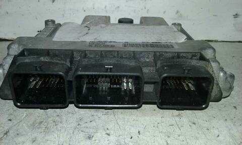 Foto 3ª: Centralita Motor ECU Peugeot 307 1.6 16V HDI BERLINA 90CV 66KW [9HX] (2006)
