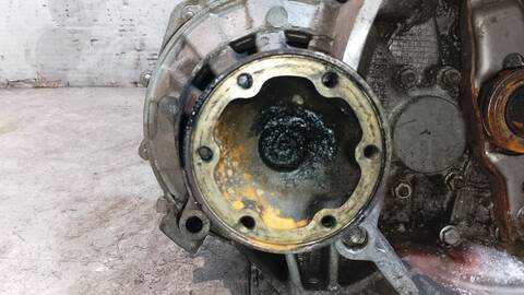 Foto 4ª: Caja Cambios Volkswagen Golf ADVANCE 105CV 77KW [CAYC] (2010)